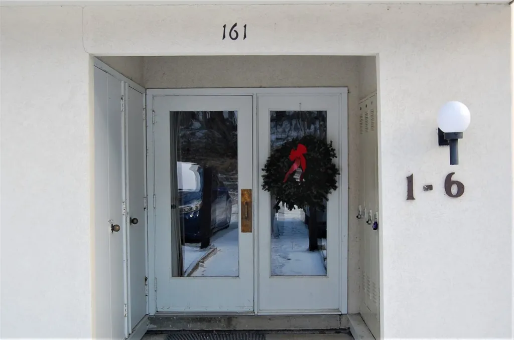 161 Mountainside Drive Warren VT 05674