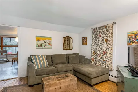 13 Peru Street Burlington VT 05401
