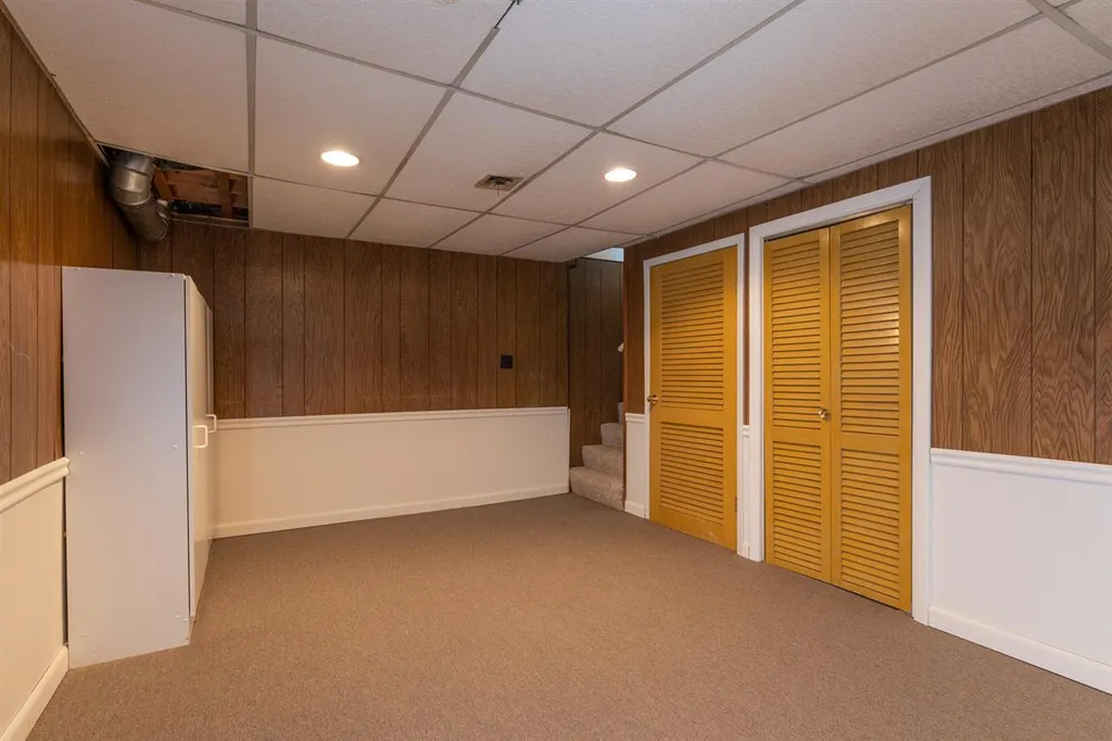 29 Suzanne Drive Portsmouth NH 03801-5924