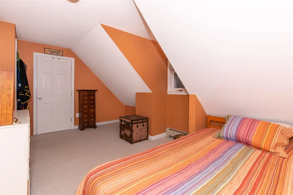 19 Windbrook Drive Epping NH 03042