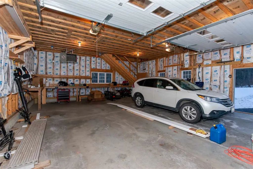 19 Windbrook Drive Epping NH 03042