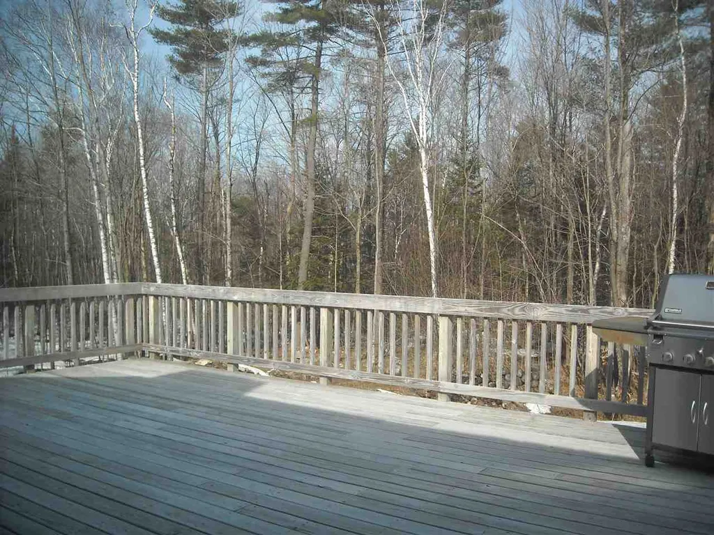 141 Choate Road Enfield NH 03748