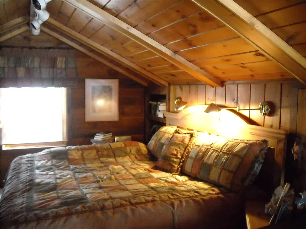 141 Choate Road Enfield NH 03748