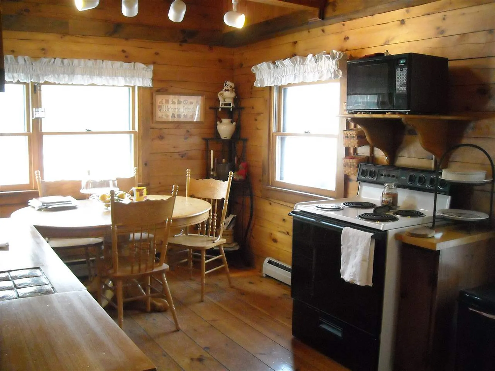 141 Choate Road Enfield NH 03748