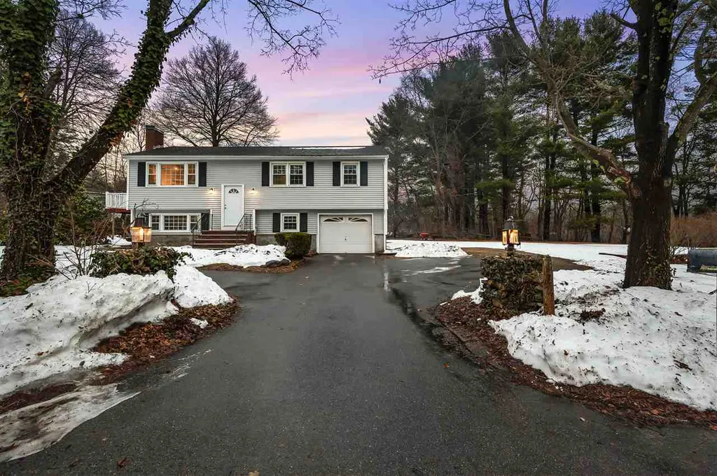 5 Dexter Road Salem NH 03079