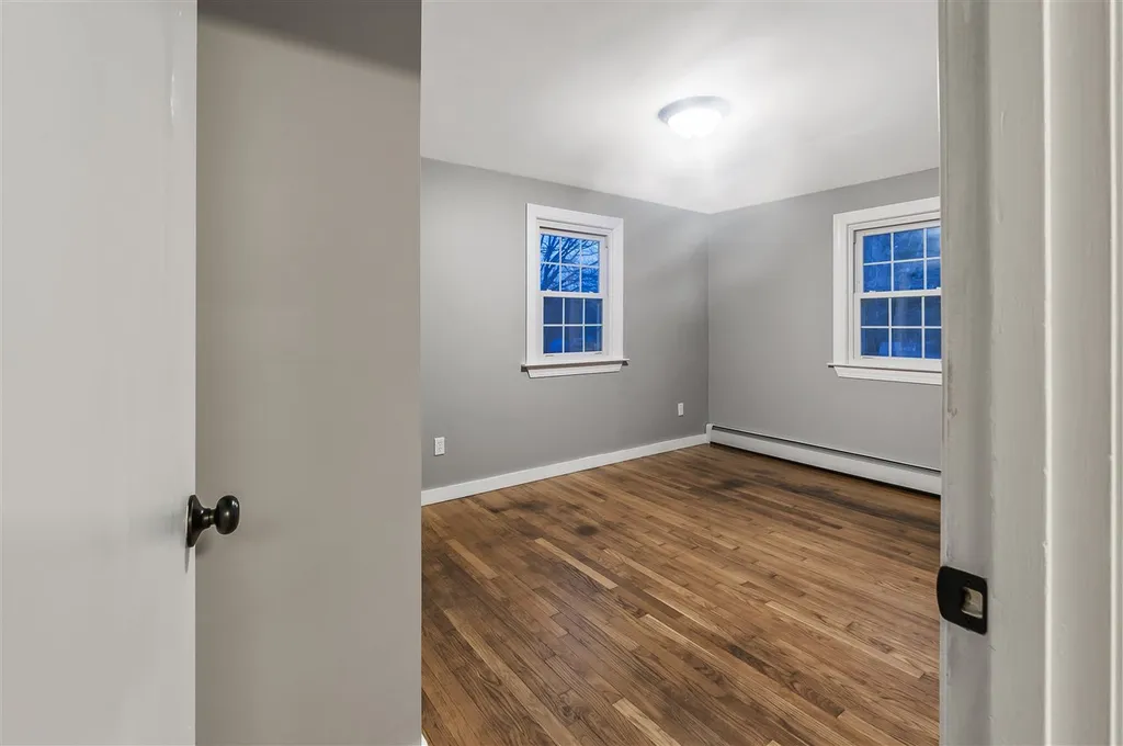 5 Dexter Road Salem NH 03079