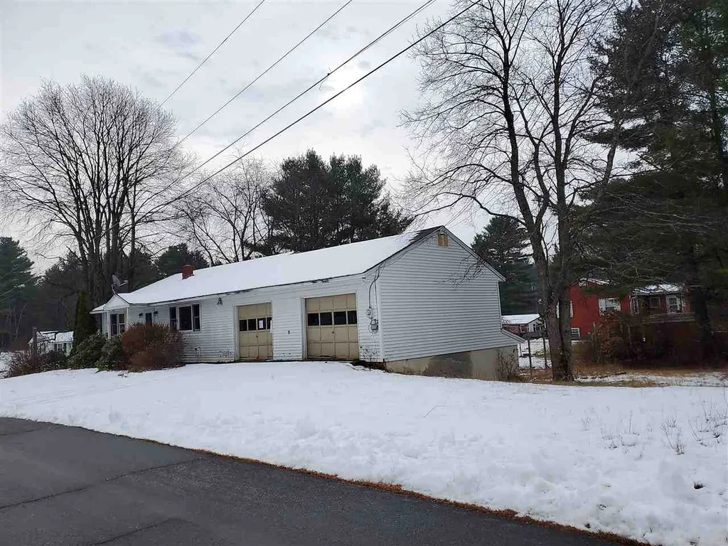 21 William Street Newport NH 03773