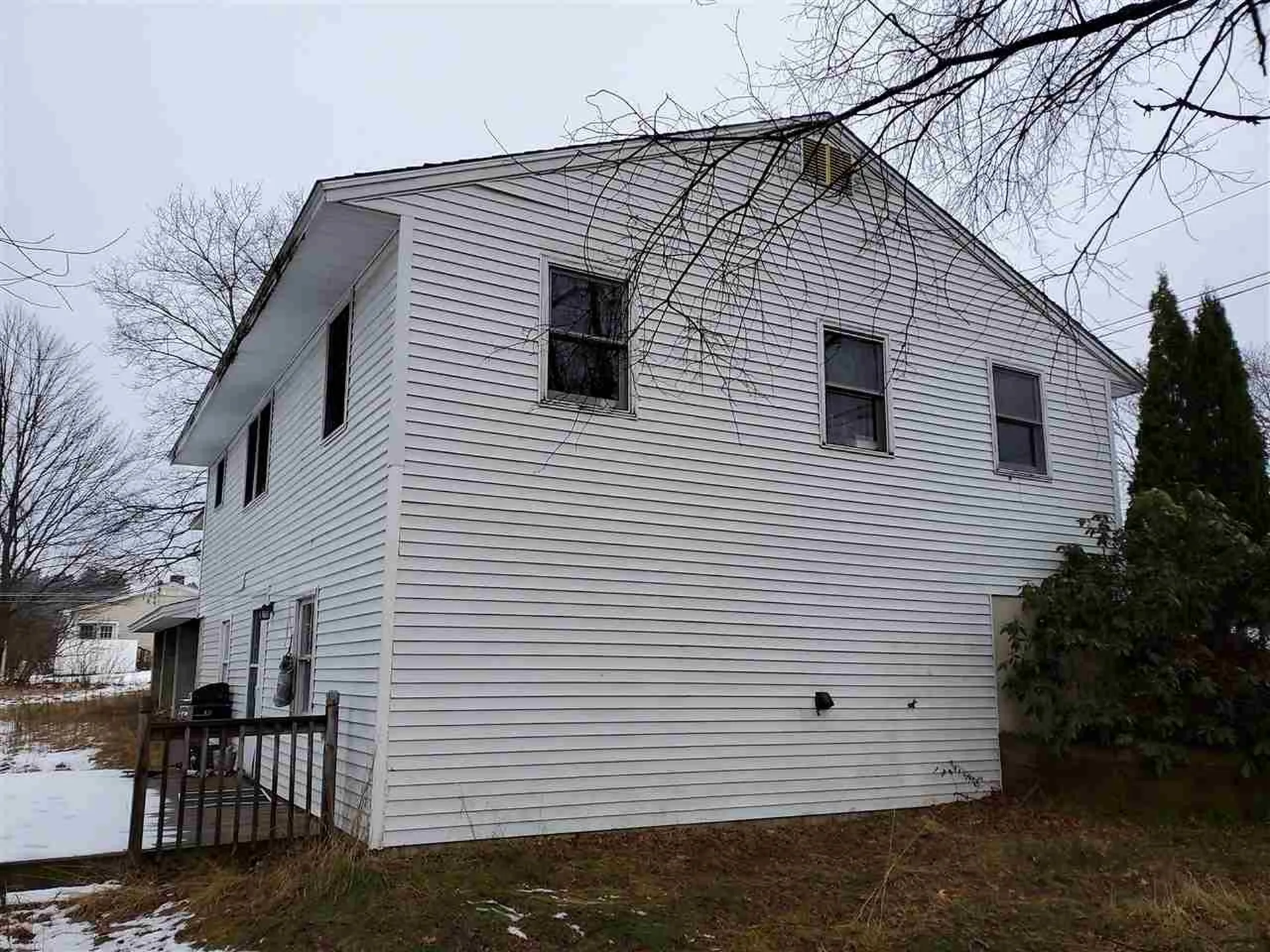 21 William Street Newport NH 03773