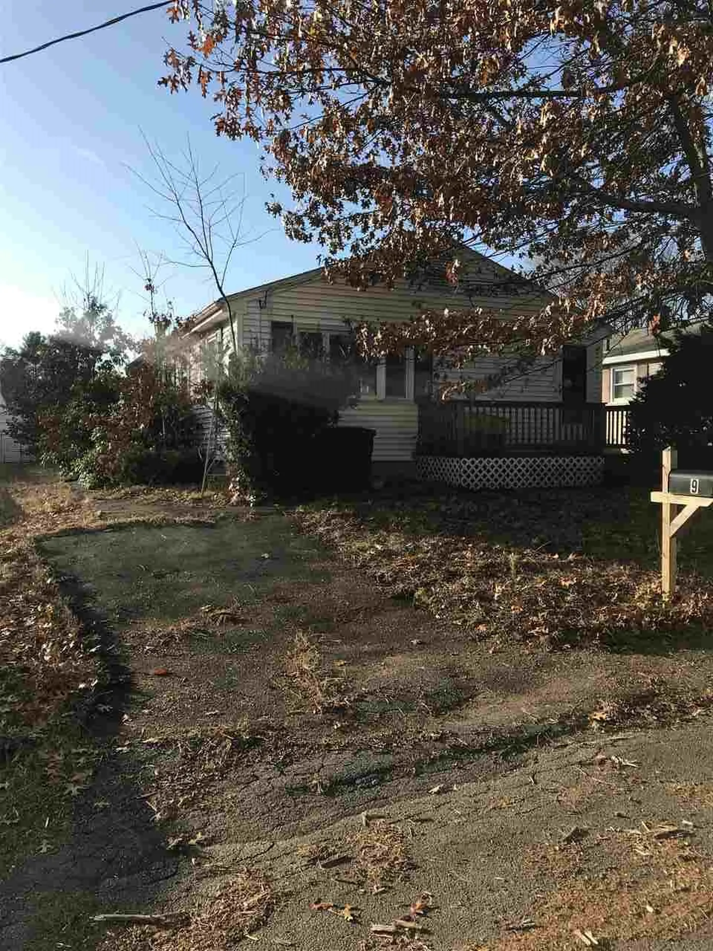 9 Burns Street Nashua NH 03064
