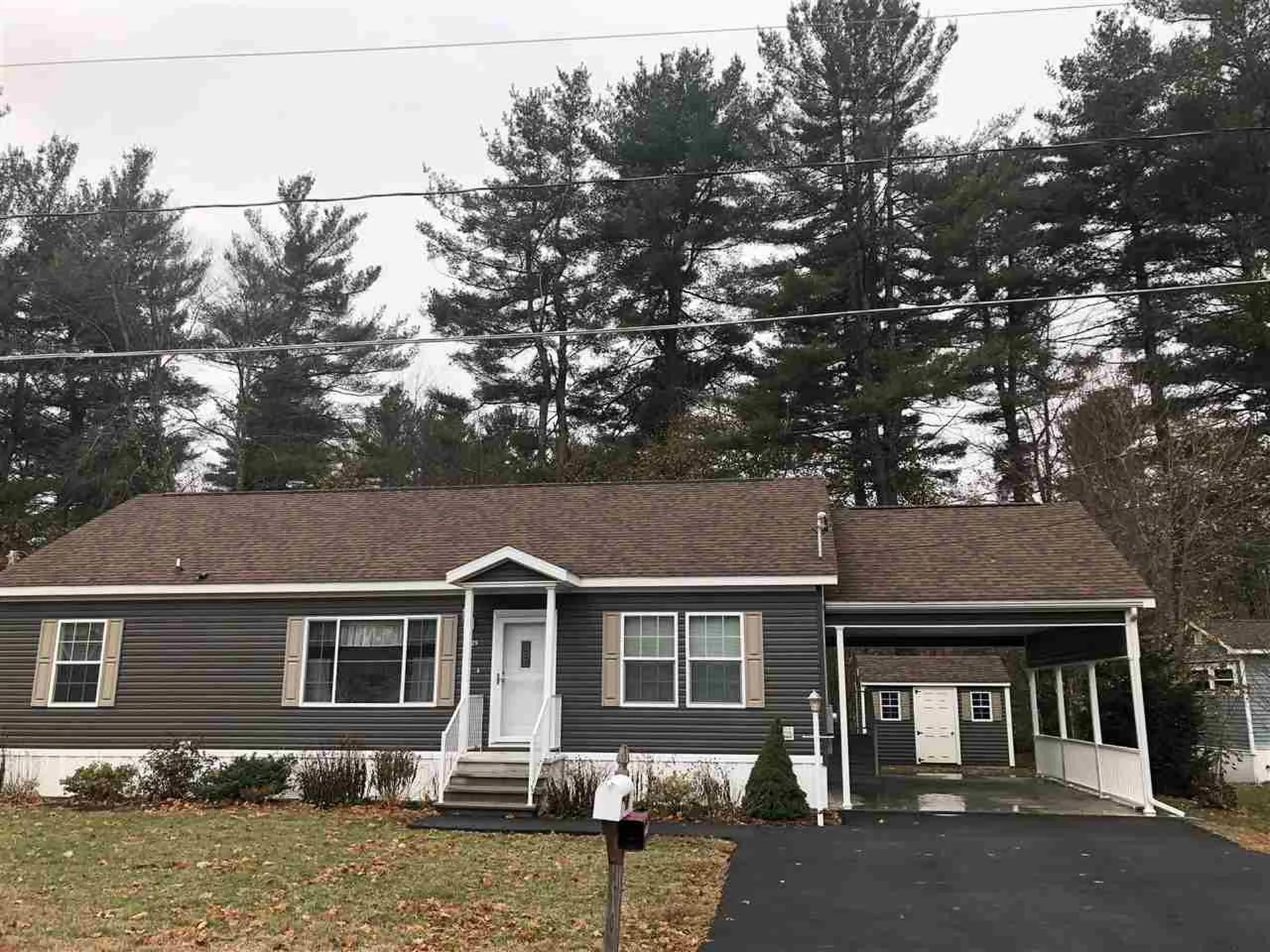 25 Ridgefield Drive Nashua NH 03062
