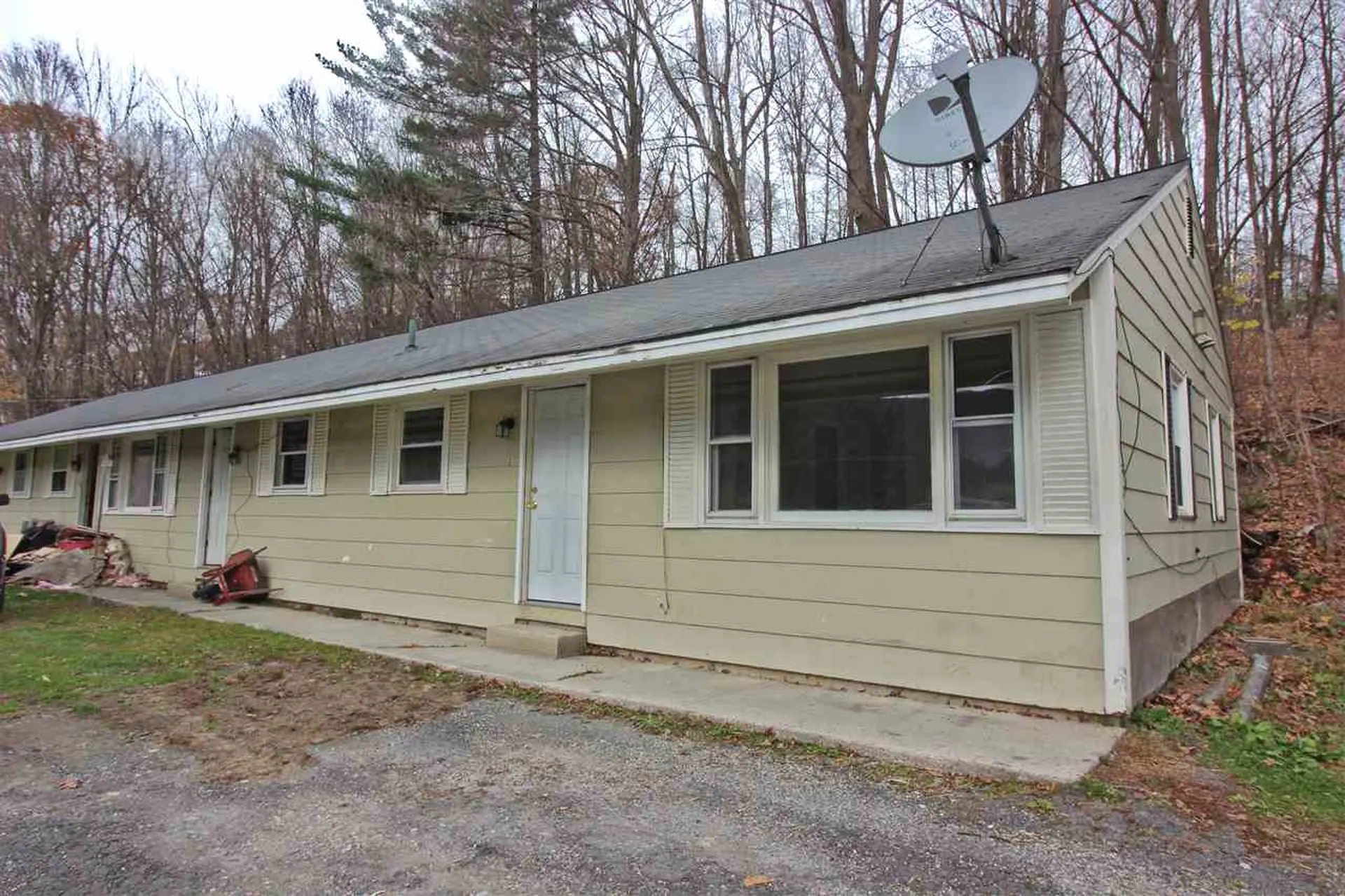 414 Route 346 Pownal VT 05261