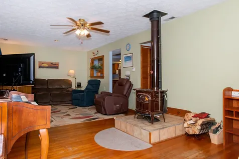 11 Mead Street Kittery ME 03904