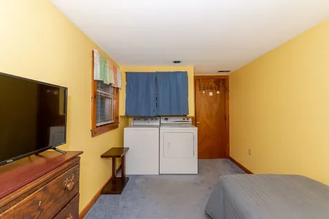 11 Mead Street Kittery ME 03904