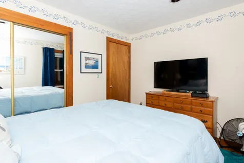 11 Mead Street Kittery ME 03904