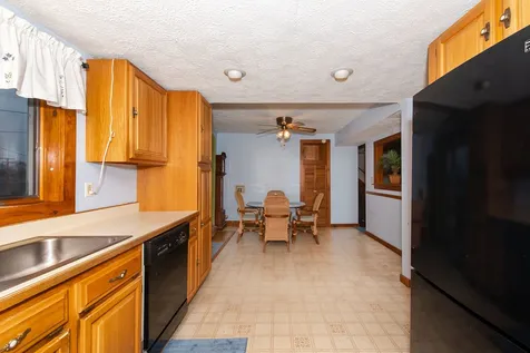 11 Mead Street Kittery ME 03904