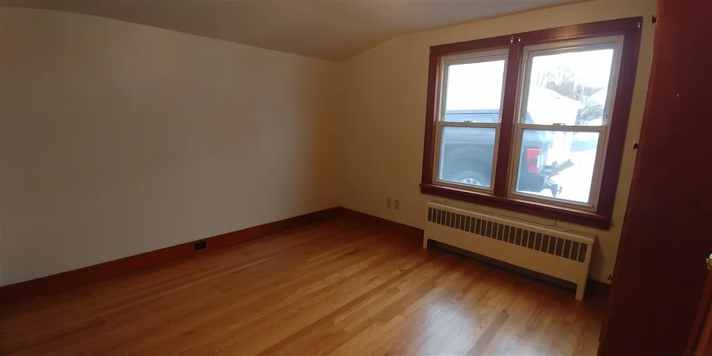 27 Lower Welden Street St. Albans City VT 05478