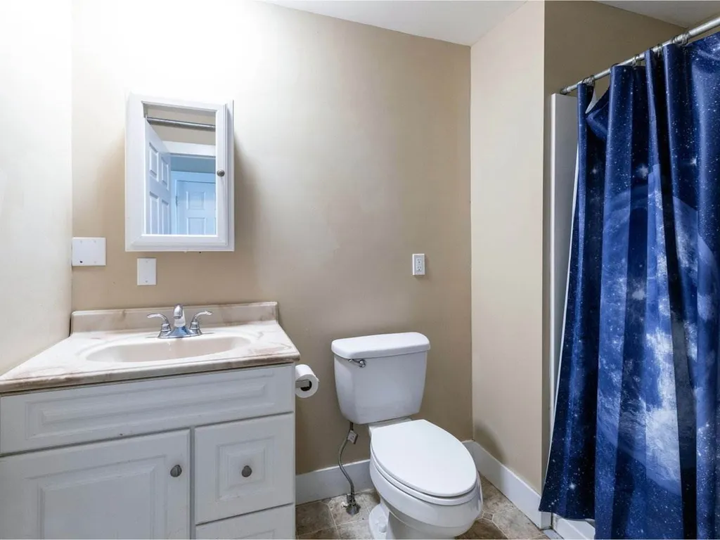 26 Isham Street Burlington VT 05401
