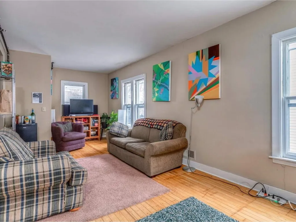 26 Isham Street Burlington VT 05401