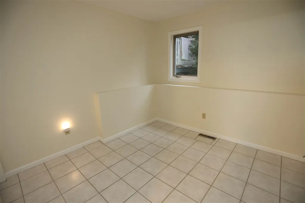 36 Reddington Landing Hampton NH 03842