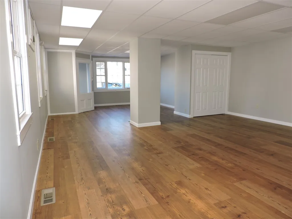 12 Maple Street Hopkinton NH 03229