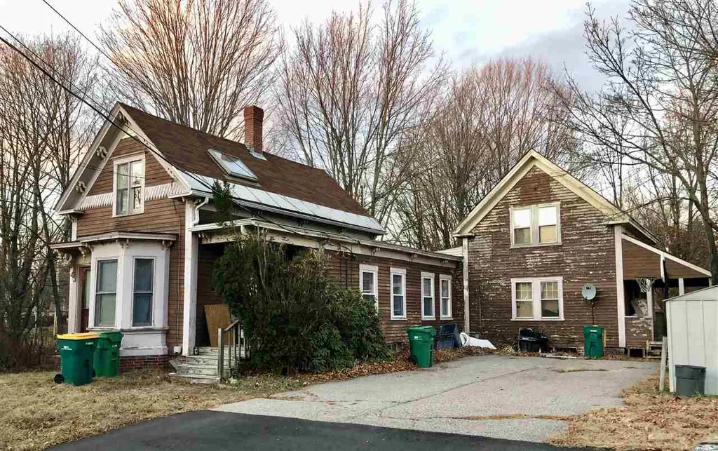 28 Western Avenue Rochester NH 03867