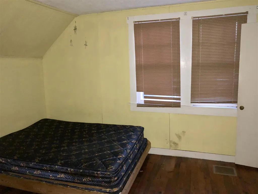 28 Western Avenue Rochester NH 03867