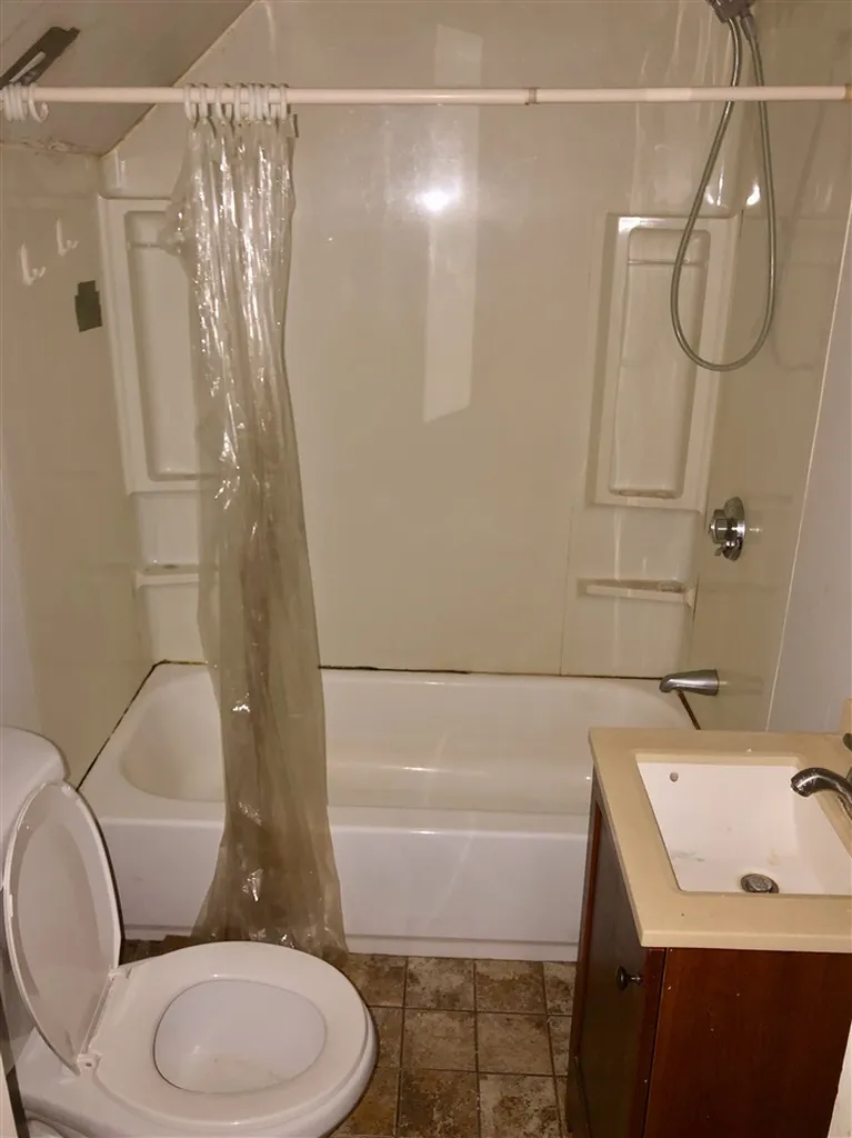 28 Western Avenue Rochester NH 03867