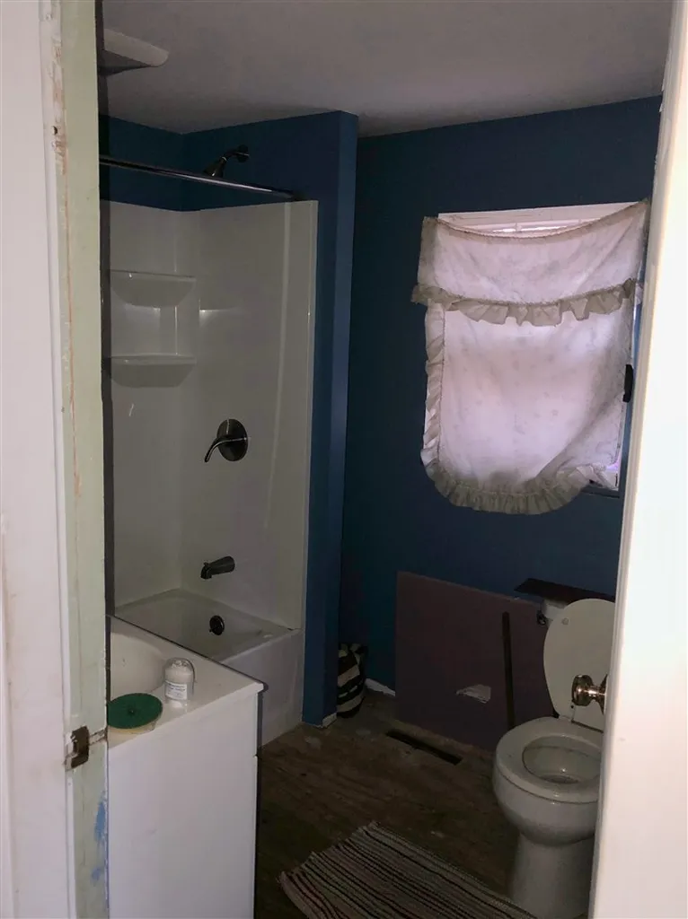 28 Western Avenue Rochester NH 03867