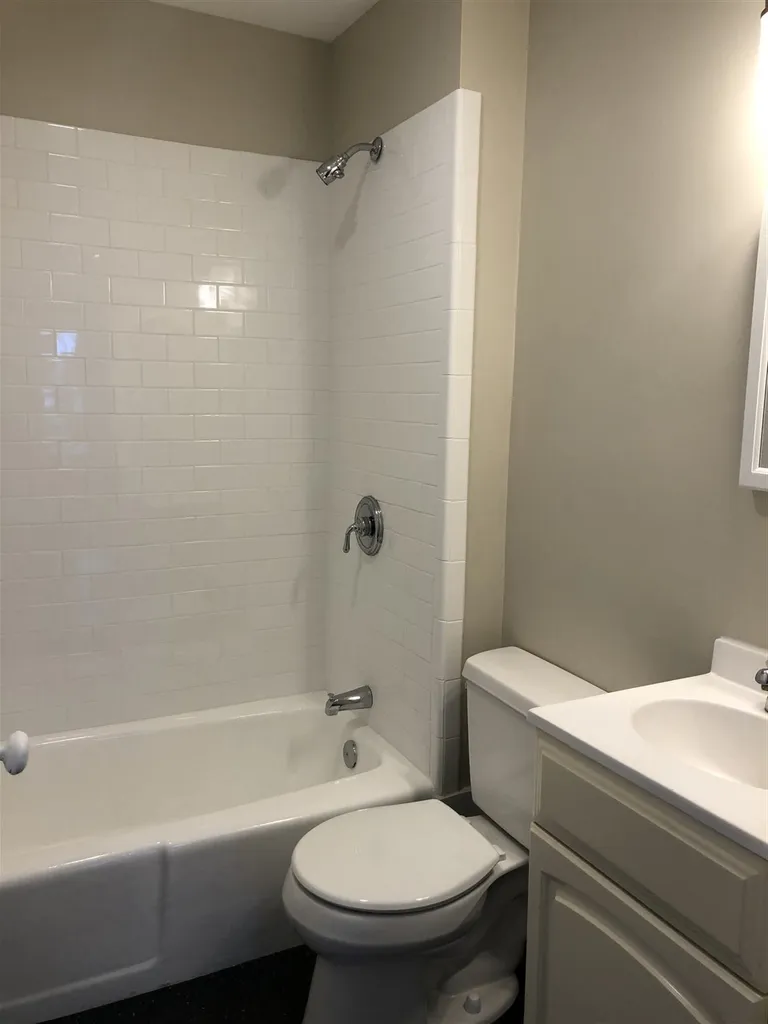 6 Wyman Street Concord NH 03301