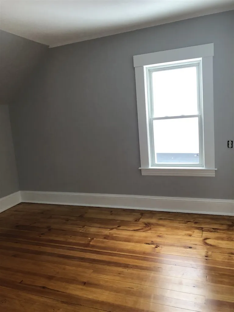 6 Wyman Street Concord NH 03301