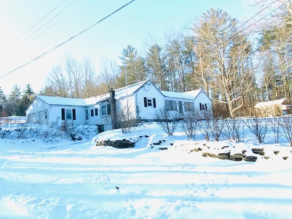 1 Cyrus Court Raymond NH 03077