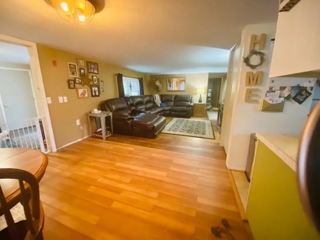 1 Cyrus Court Raymond NH 03077