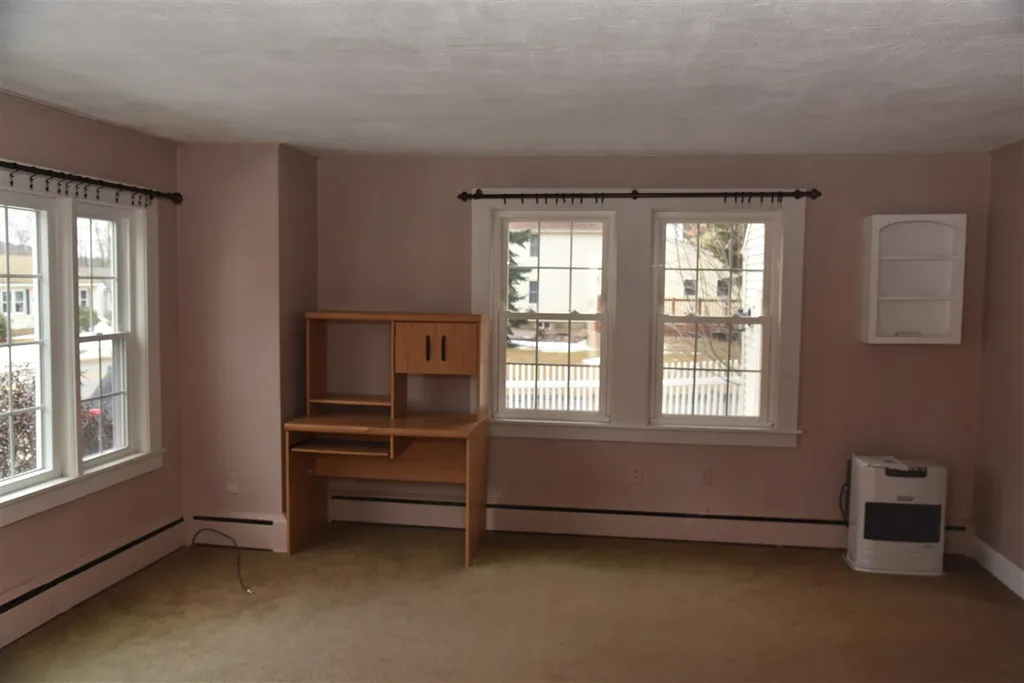 178 Province Street Laconia NH 03246