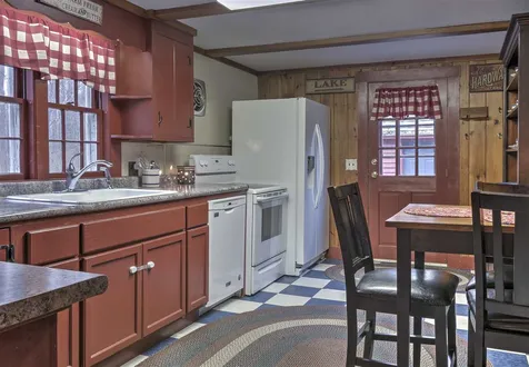 62 Christian Hill Road Swanzey NH 03446