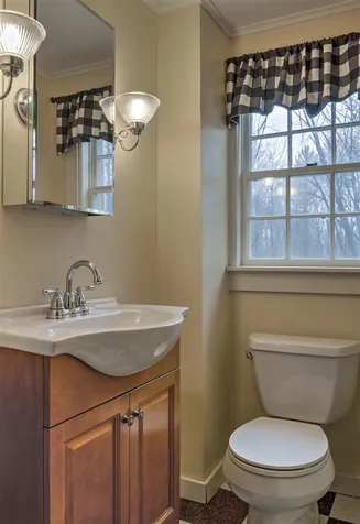 62 Christian Hill Road Swanzey NH 03446