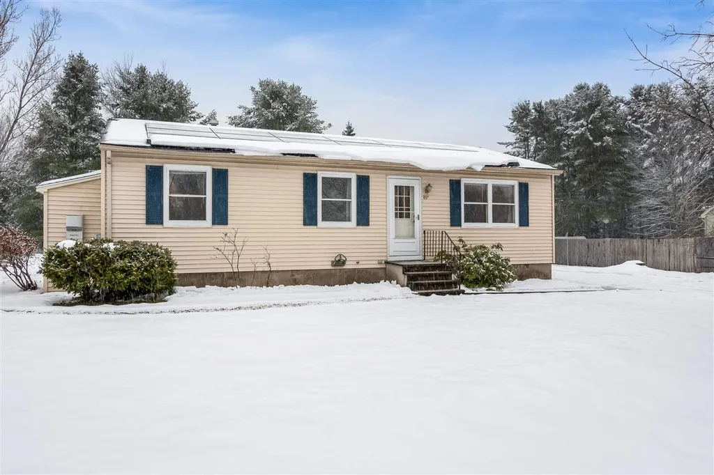 89 Russell Circle Milton VT 05468