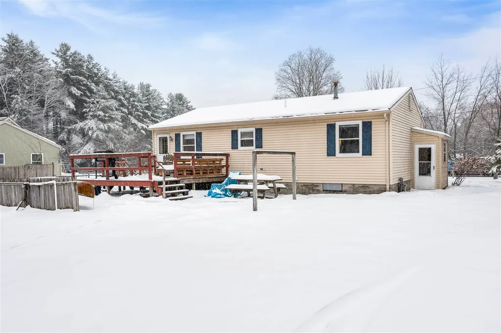 89 Russell Circle Milton VT 05468