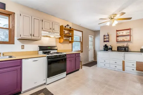 89 Russell Circle Milton VT 05468