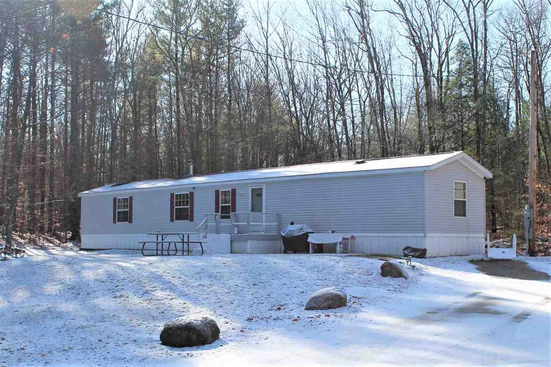 1115 2nd Nh Turnpike N Francestown NH 03043