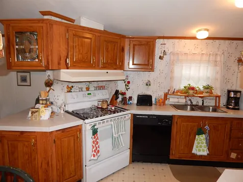 66 Caddy Drive Salem NH 03079
