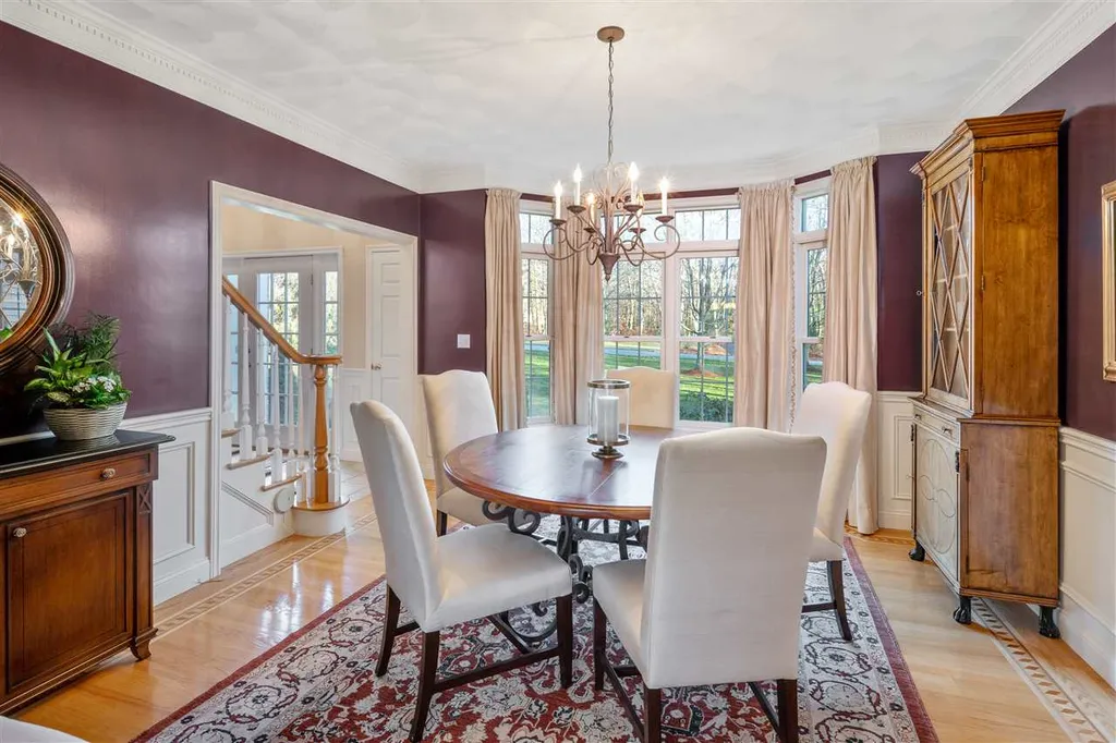 2 Sherwood Road Windham NH 03087