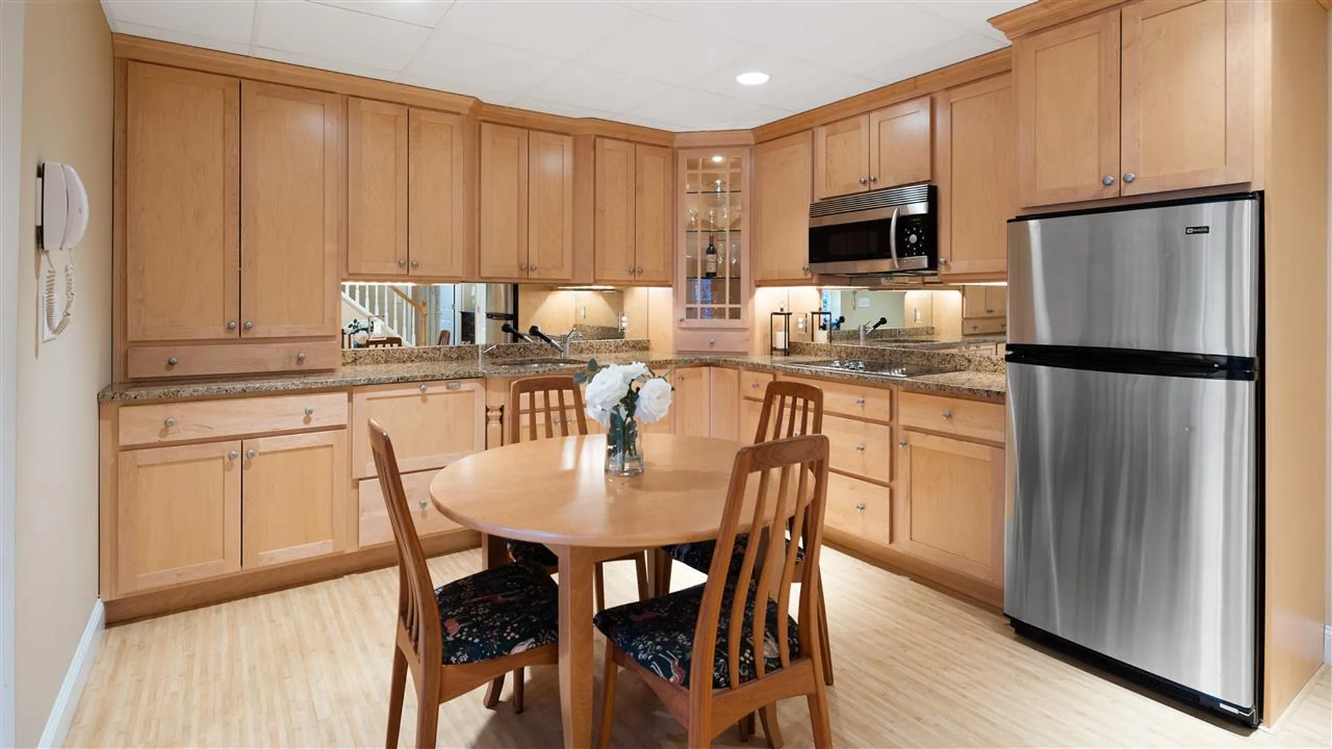 2 Sherwood Road Windham NH 03087