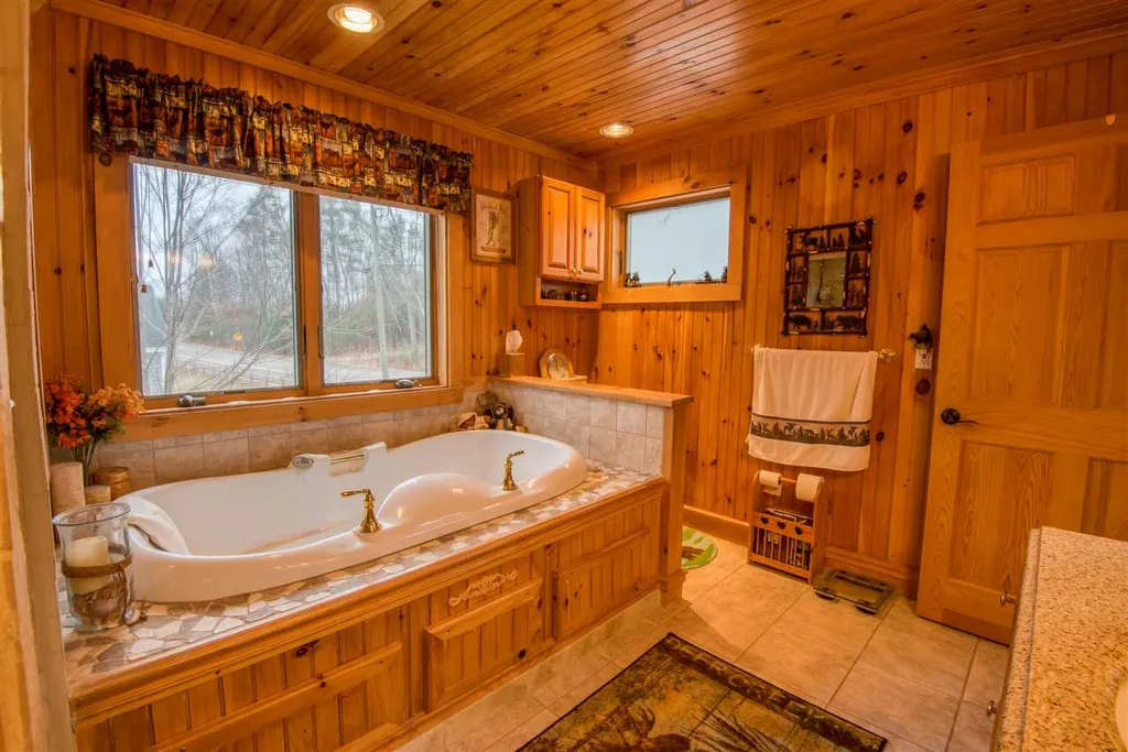 783 Scenic Road Laconia NH 03246