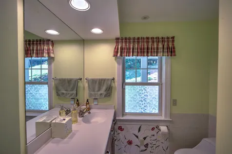 229 Blankey Cottage Lane Woodstock VT 05091