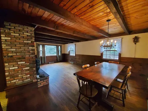 25 Moss Hollow Lane Newfane VT 05345