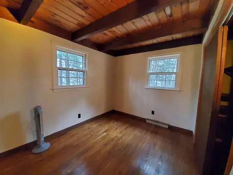 25 Moss Hollow Lane Newfane VT 05345