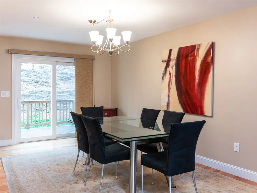 19a Clearview Circle Hudson NH 03051
