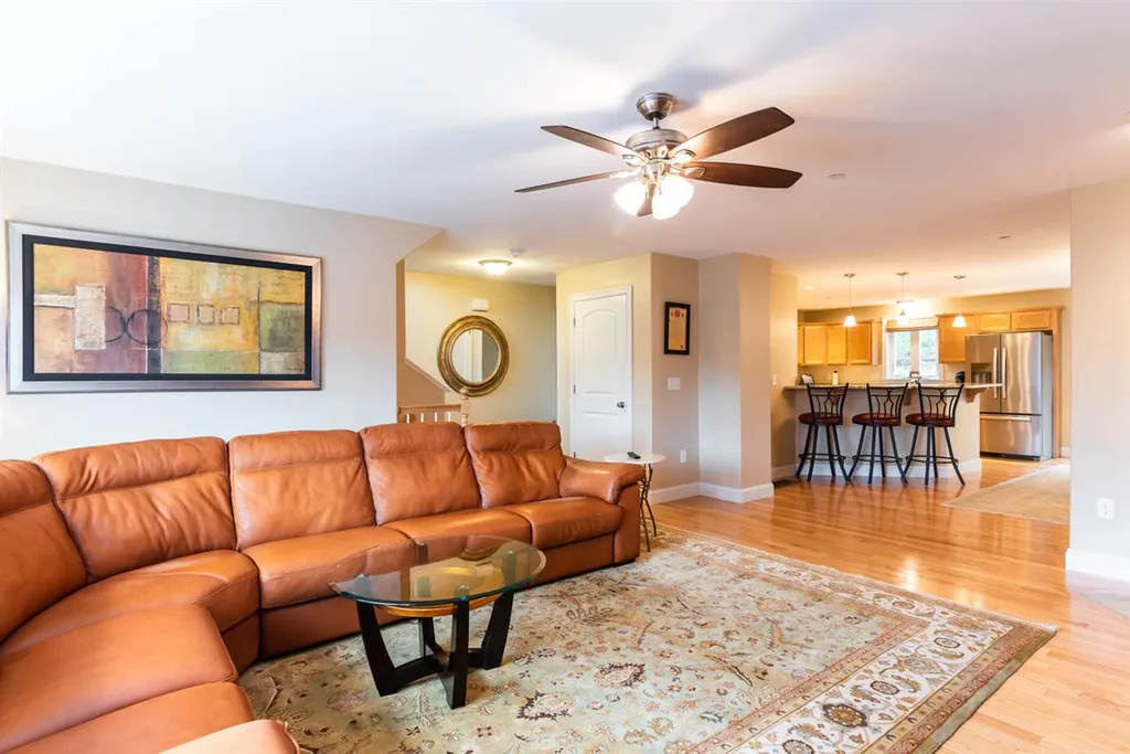 19a Clearview Circle Hudson NH 03051