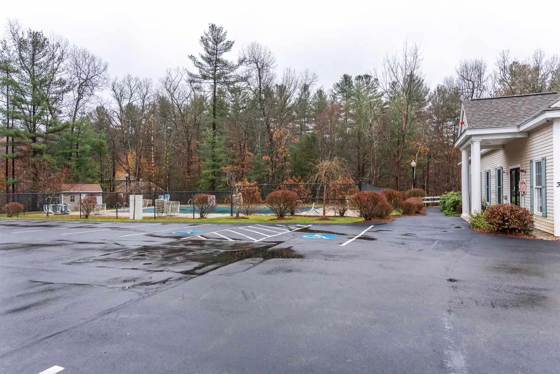 19a Clearview Circle Hudson NH 03051
