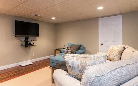 19a Clearview Circle Hudson NH 03051